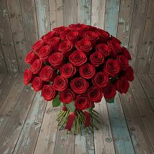 Букет 55 Красных роз Фридом #REPLACE_PRED# Краснокумском