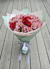 Букет цветов из:  Альстромерии #REPLACE_PRED# Краснокумском