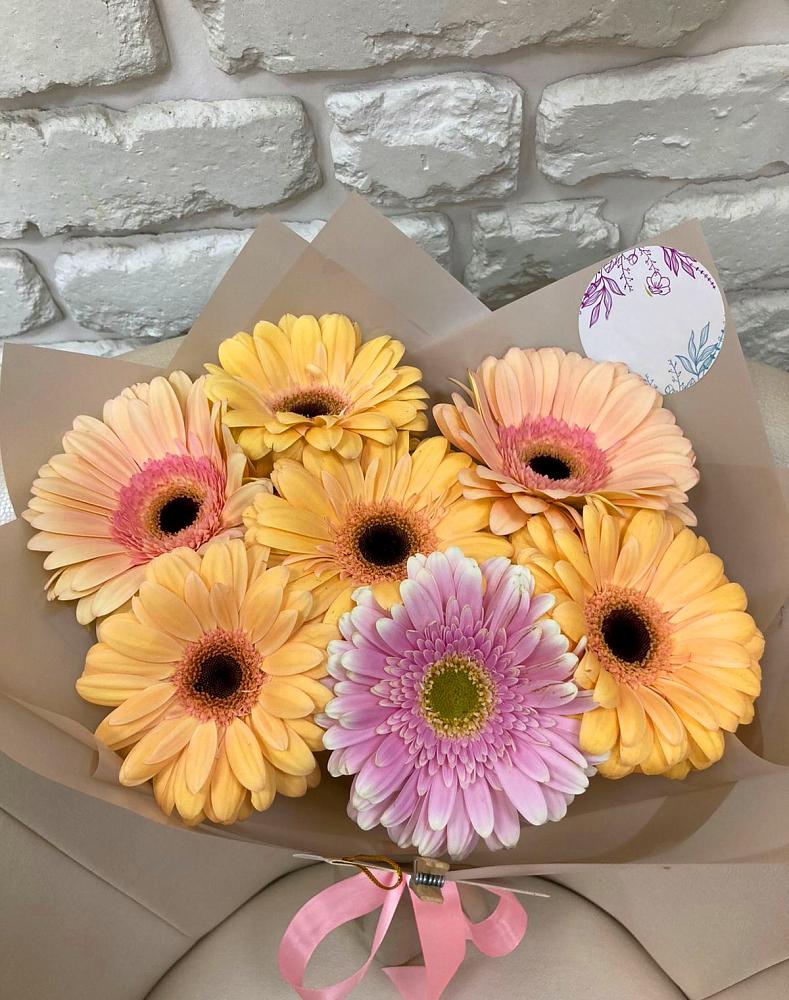 Букет цветов из: Герберы в Краснокумском