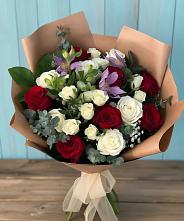 Букет цветов из:  Розы и Альстромерии в Краснокумском