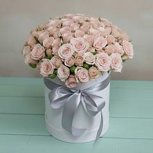 Цветочная композиция из Розы в шляпной коробке #REPLACE_PRED# Краснокумском