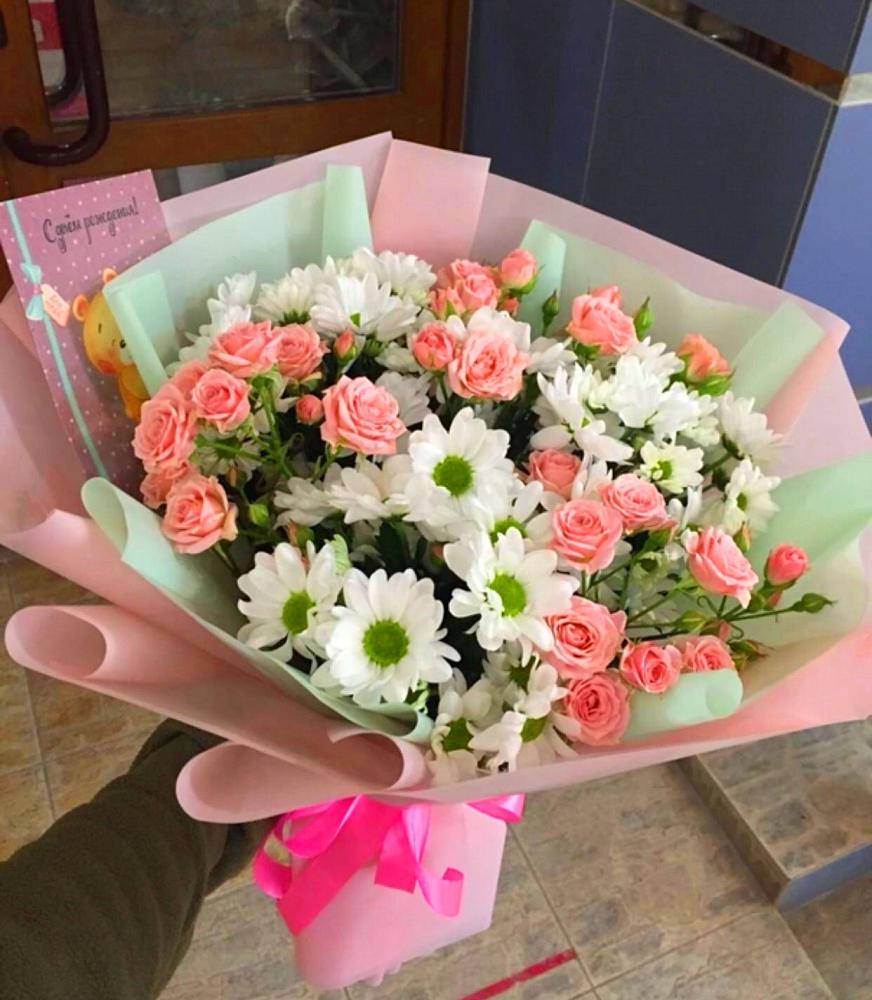 Букет цветов из: Розы и Хризантемы в Краснокумском