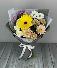 Букет цветов из:  Розы, Герберы и Хризантемы #REPLACE_PRED# Краснокумском