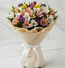Букет цветов из:  Альстромерии в Краснокумском