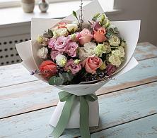 Букет цветов из:  Розы, Лизиантусы и Гвоздики в Краснокумском