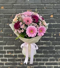 Букет цветов из:  Герберы и Хризантемы в Краснокумском