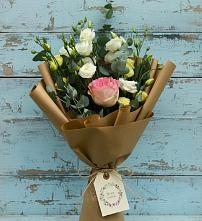 Букет цветов из:  Розы и Лизиантусы #REPLACE_PRED# Краснокумском
