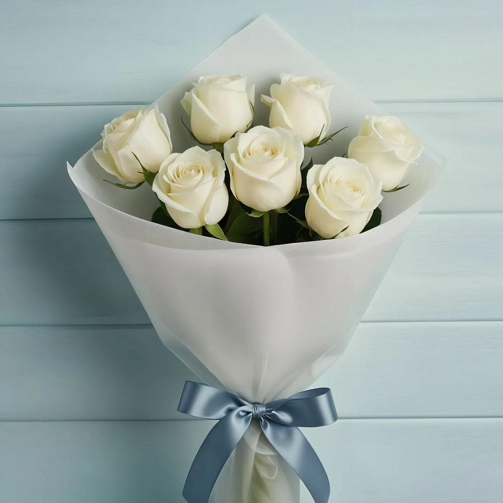 Букет 7 Белых роз Эдлесс Лав в Краснокумском